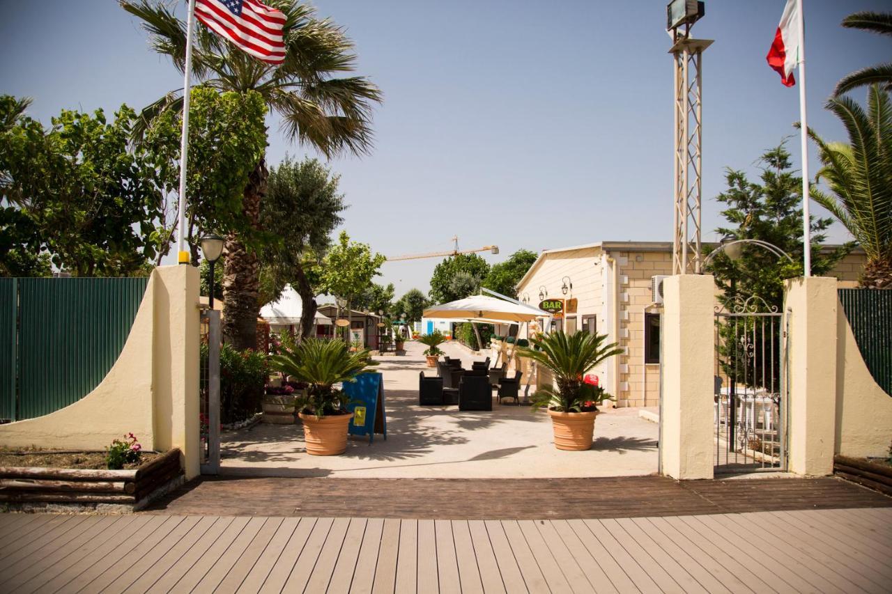 Villaggio Albergo Cervo Zapponeta Extérieur photo