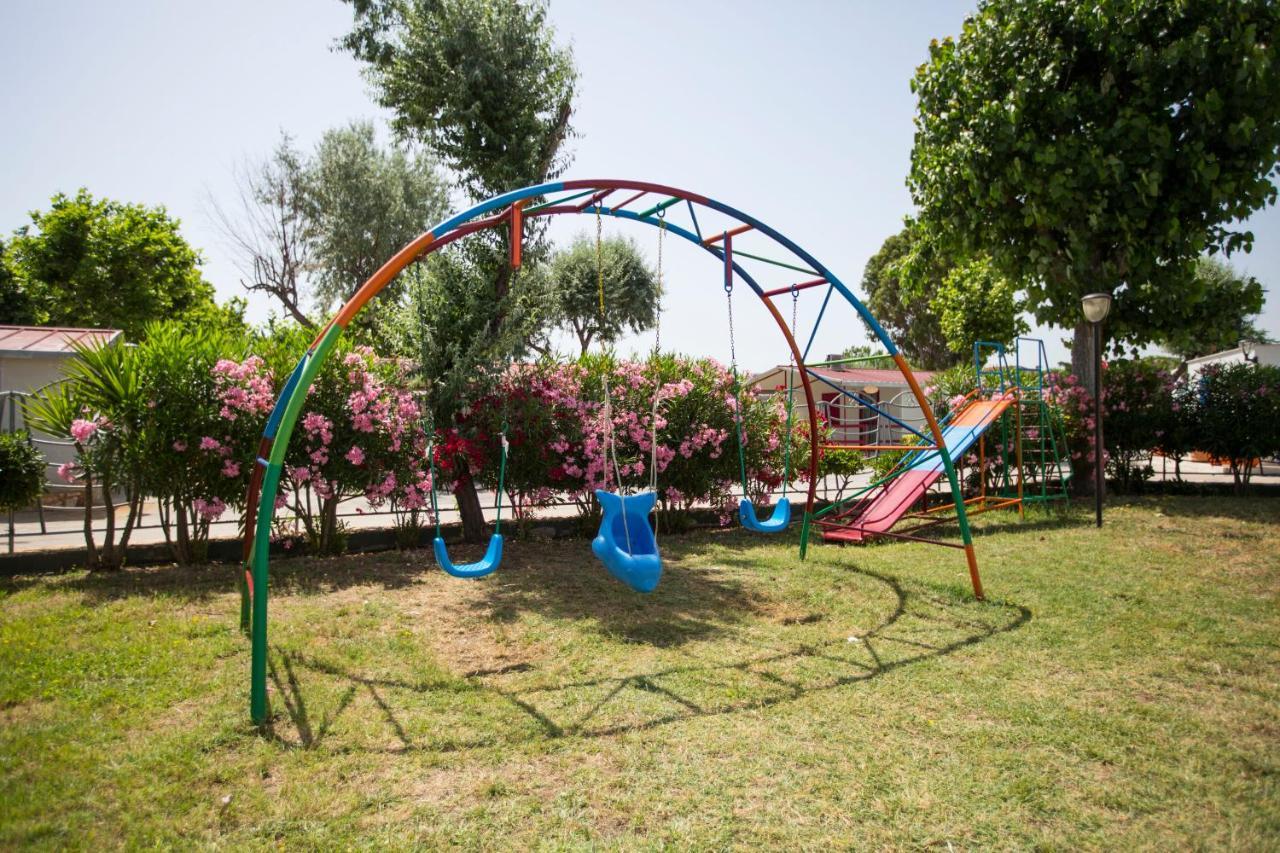 Villaggio Albergo Cervo Zapponeta Extérieur photo